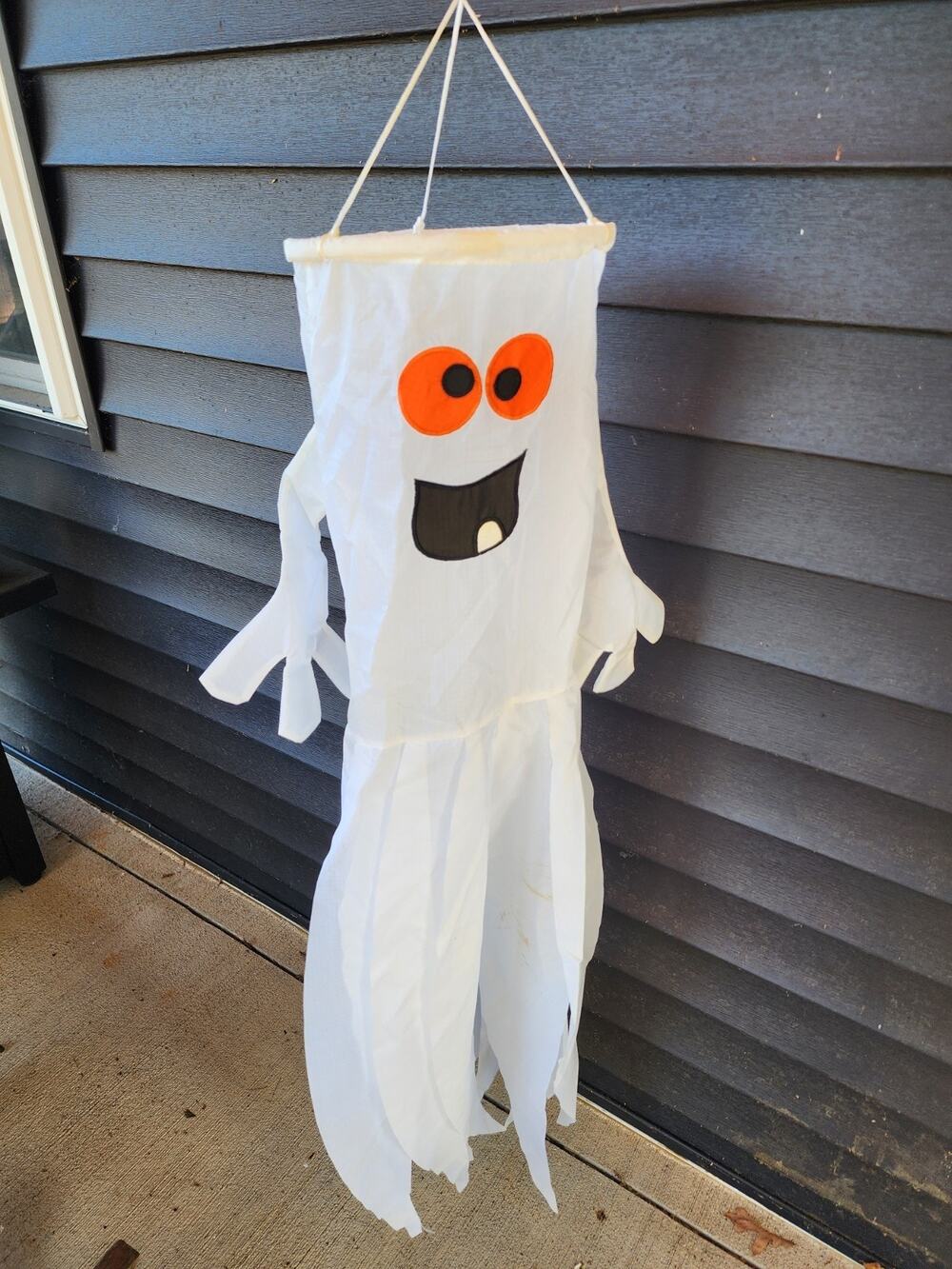 Ghost 3D Windsock Wind Garden Flag 42" Halloween